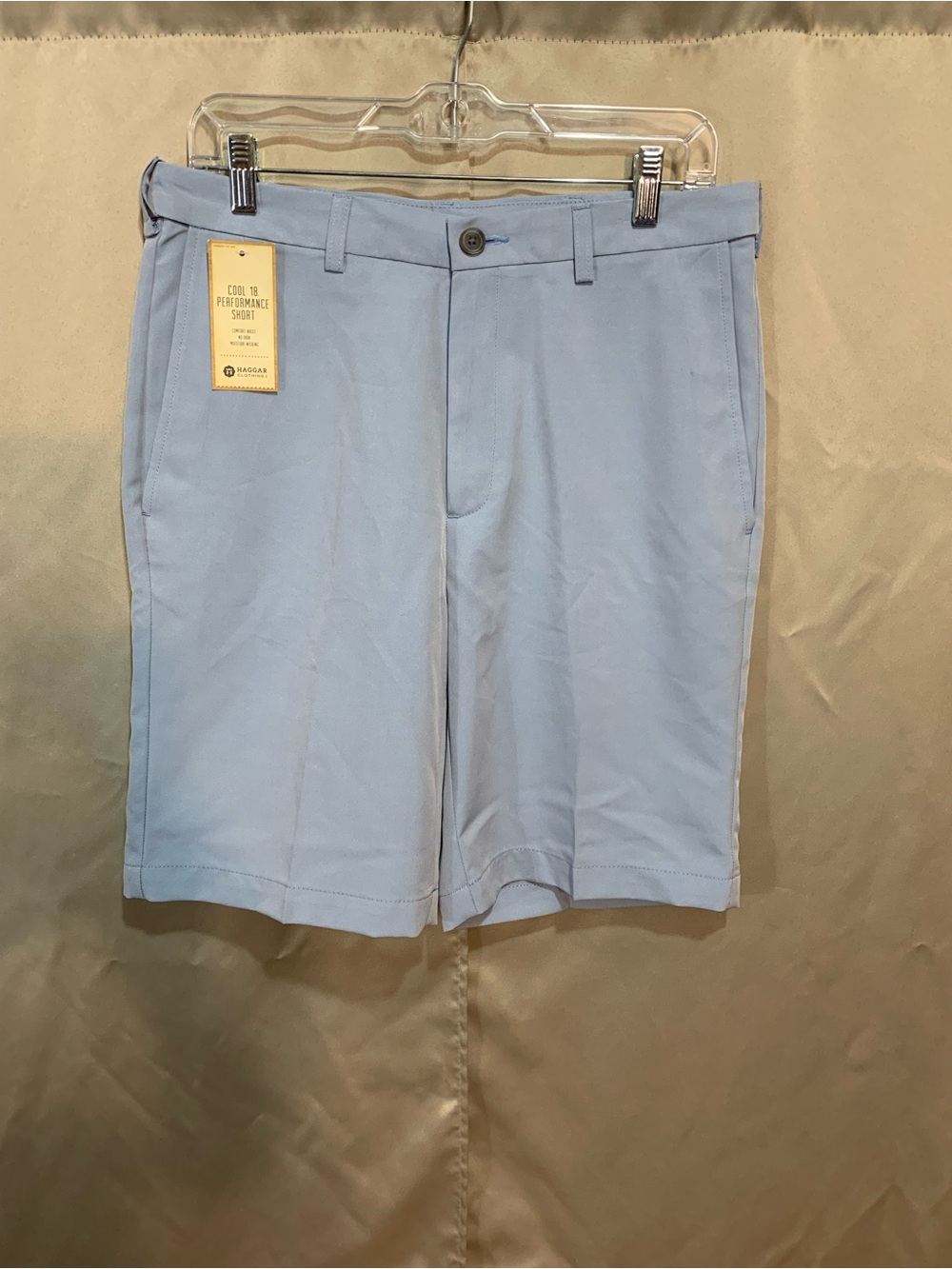 MENS SHORT, SIZE 32.  WAIST 17.5  inseam 20.5   18/1